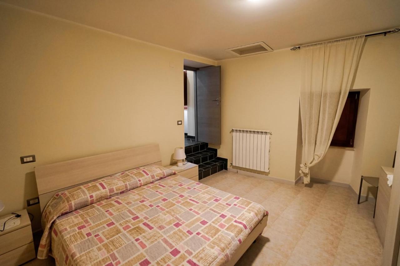 Casa Vacanza Centro Storico Fornelli Villa Eksteriør bilde